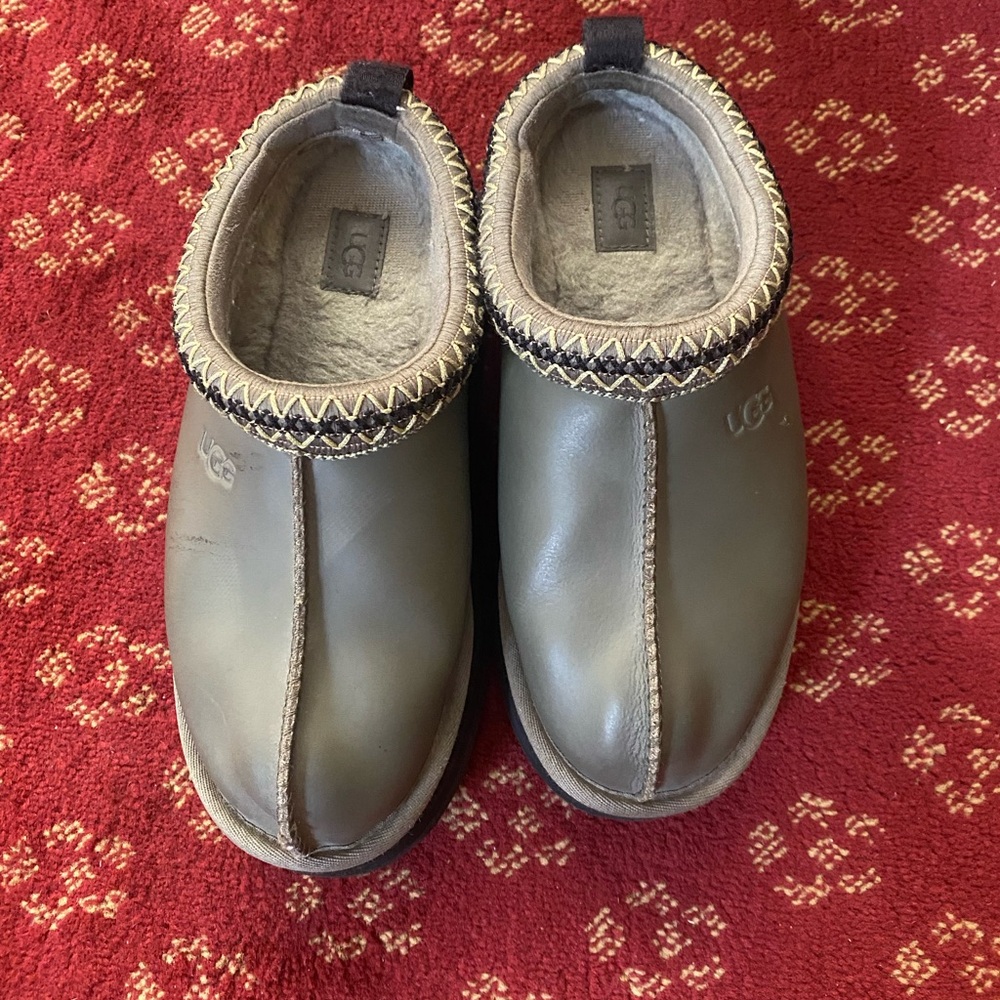 UGG Olive Platform Tazz Slippers